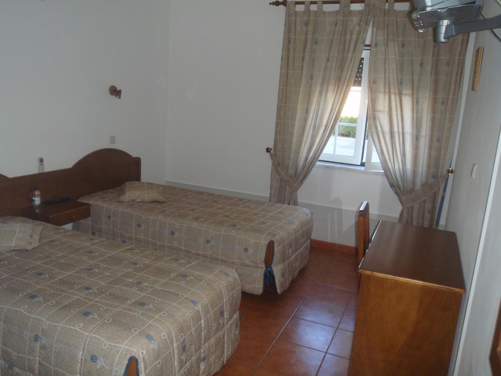 Hotel Romba Ourique Εξωτερικό φωτογραφία